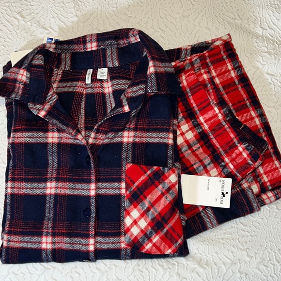 Nordstrom Flannel Pajama Set - Women’s S - Picture 1 of 4
